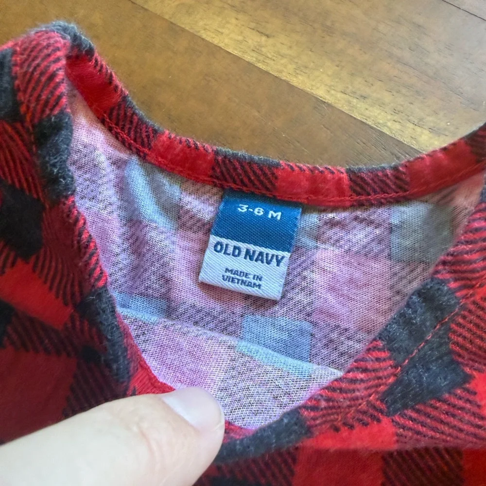 Old Navy charming plaid